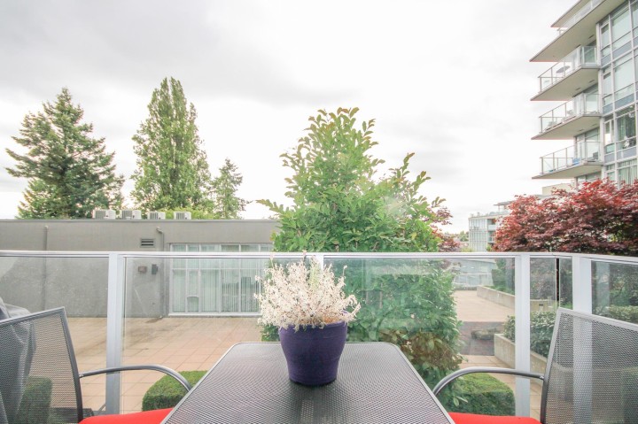 Photo 5 at 319 - 4818 Eldorado Mews, Collingwood VE, Vancouver East