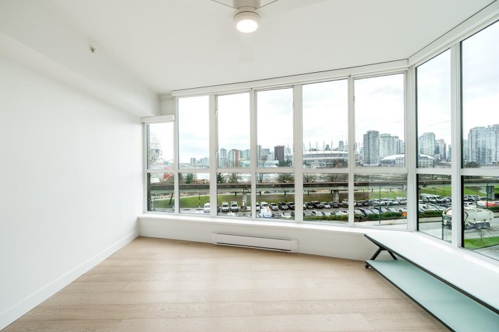 Photo 5 at 403 - 1188 Quebec Street, Downtown VE, Vancouver East