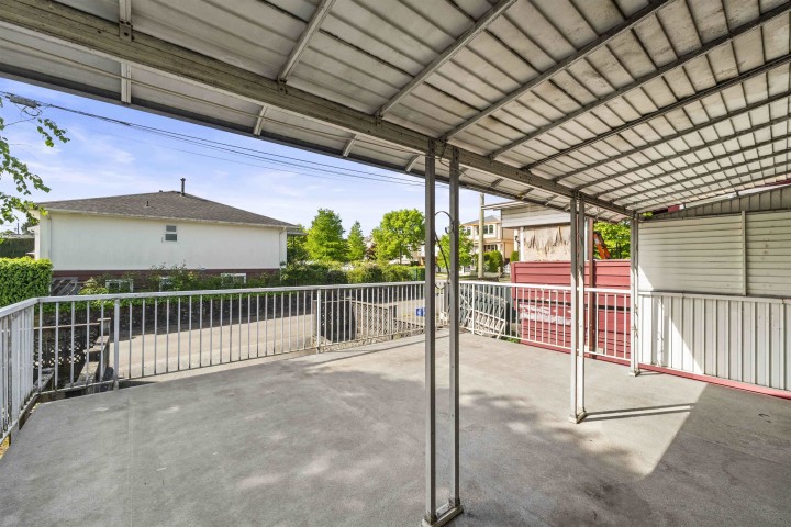 Photo 10 at 2514 E 49th Avenue, Killarney VE, Vancouver East