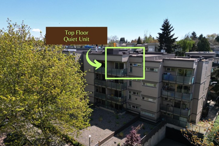 Photo 3 at 405 - 1864 Frances Street, Hastings, Vancouver East