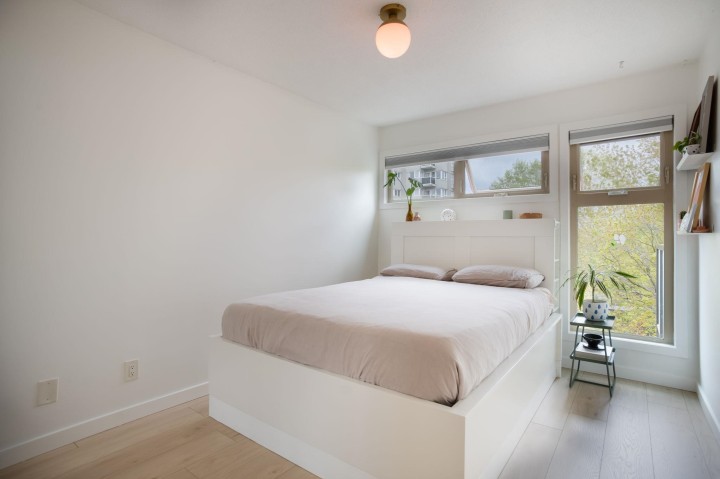 Photo 14 at 405 - 1864 Frances Street, Hastings, Vancouver East
