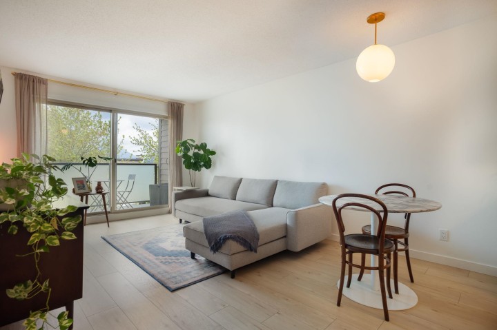 Photo 8 at 405 - 1864 Frances Street, Hastings, Vancouver East