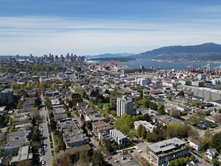 Photo 25 at 405 - 1864 Frances Street, Hastings, Vancouver East