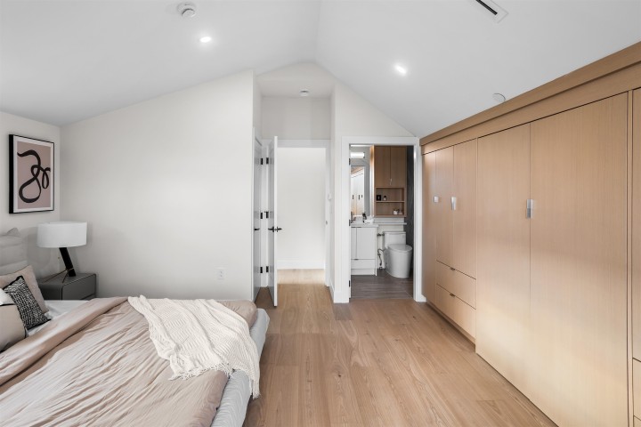 Photo 17 at 1 - 165 E 45th Avenue, Main, Vancouver East