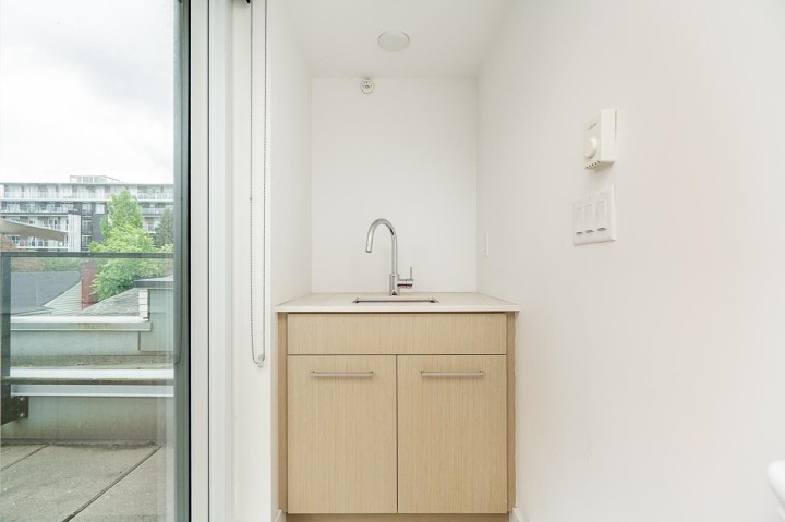 Photo 21 at 2 - 589 W King Edward Avenue, Cambie, Vancouver West
