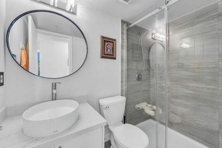 Photo 16 at 1706 - 1238 Melville Street, Coal Harbour, Vancouver West