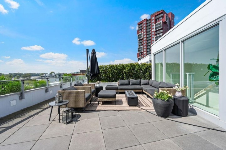 Photo 1 at 607 - 3438 Sawmill Crescent, South Marine, Vancouver East