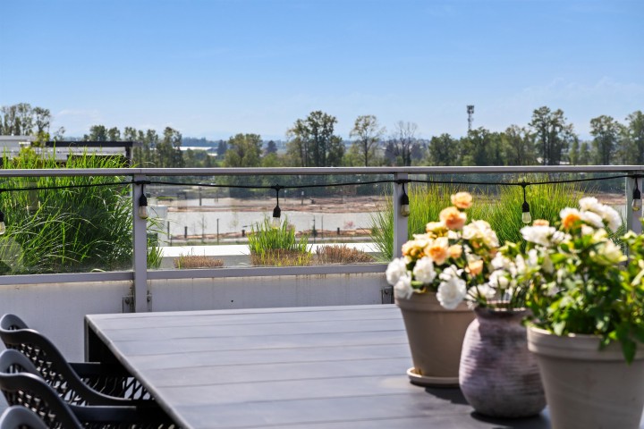 Photo 24 at 607 - 3438 Sawmill Crescent, South Marine, Vancouver East