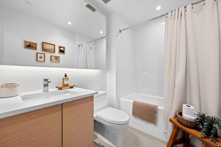 Photo 18 at 607 - 3438 Sawmill Crescent, South Marine, Vancouver East