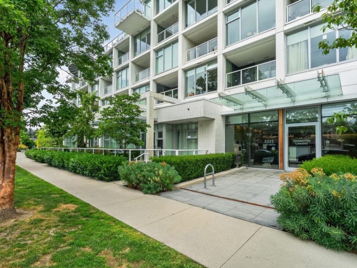Photo 1 at 906 - 2221 E 30th Avenue, Victoria VE, Vancouver East