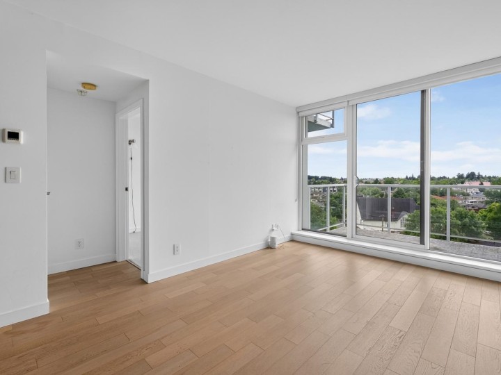 Photo 10 at 906 - 2221 E 30th Avenue, Victoria VE, Vancouver East
