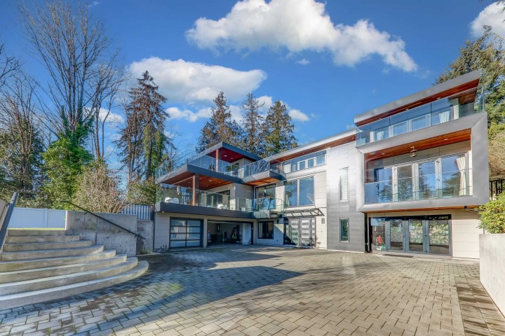 Photo 1 at 1497 Queens Avenue, Ambleside, West Vancouver