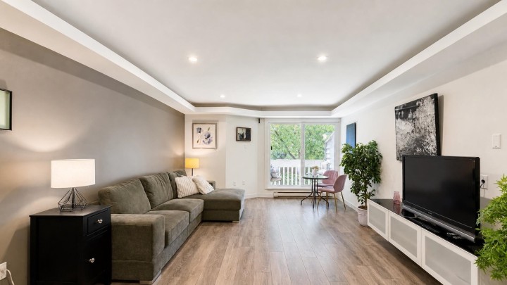 Photo 2 at 214 - 1545 E 2nd Avenue, Grandview Woodland, Vancouver East