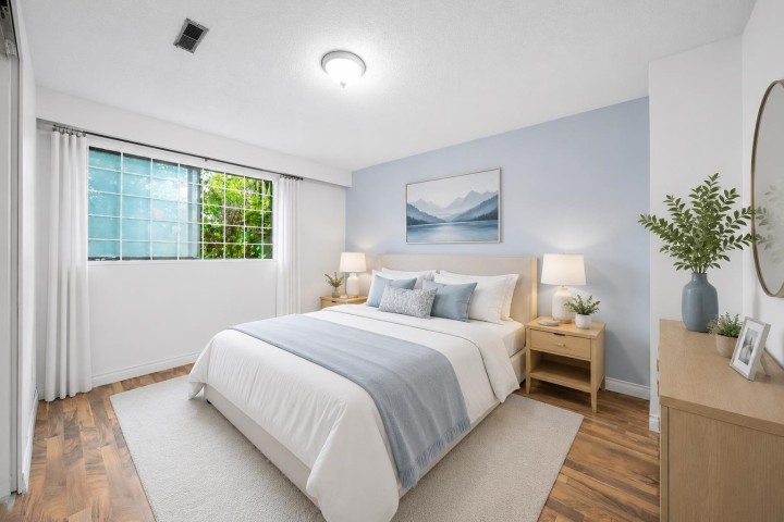 Photo 18 at 2275 Pandora Street, Hastings, Vancouver East
