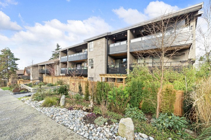 Photo 22 at 104 - 1549 Kitchener Street, Grandview Woodland, Vancouver East