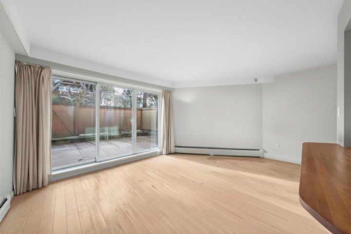 Photo 8 at 104 - 1549 Kitchener Street, Grandview Woodland, Vancouver East