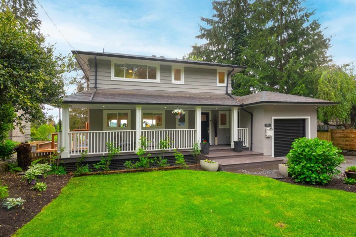 Photo 2 at 3067 Plymouth Drive, North Vancouver