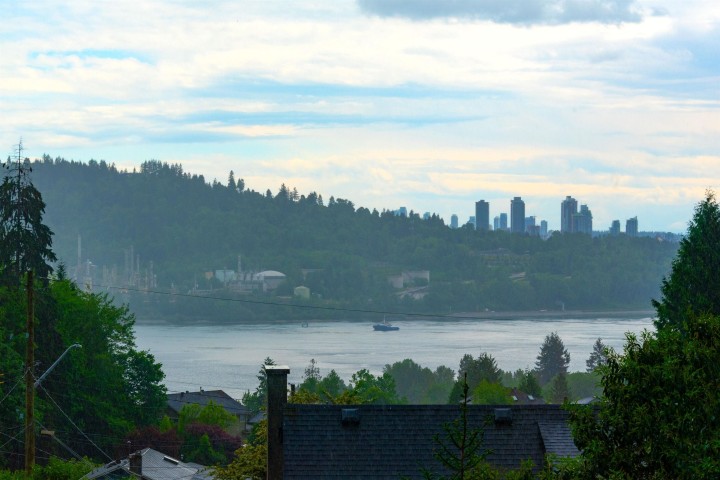 Photo 3 at 3067 Plymouth Drive, North Vancouver