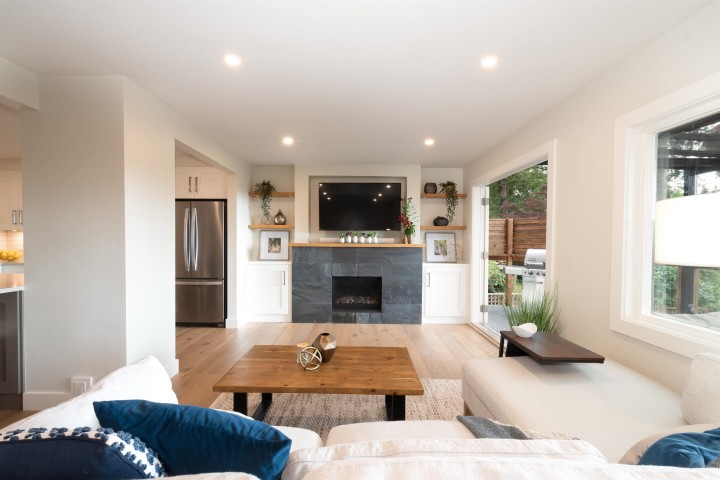 Photo 11 at 3067 Plymouth Drive, North Vancouver