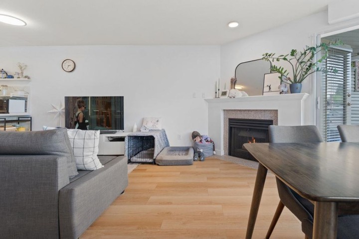 Photo 17 at 211 - 3628 Rae Avenue, Collingwood VE, Vancouver East