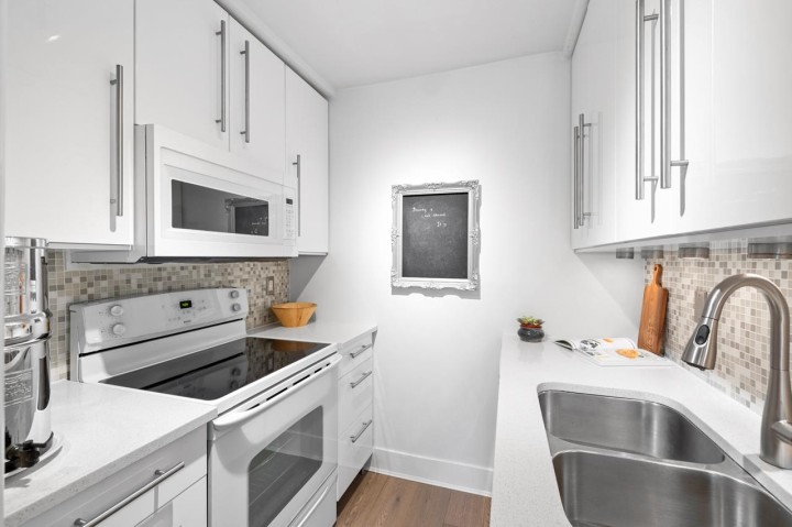Photo 18 at 1B - 2775 Fir Street, Fairview VW, Vancouver West