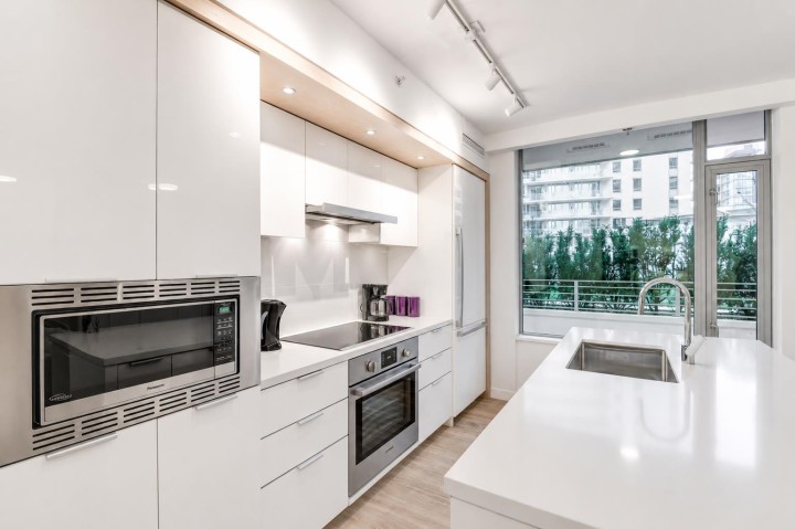 Photo 6 at 1618 Pullman Porter Street, Mount Pleasant VE, Vancouver East