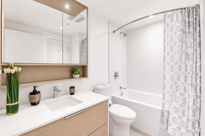 Photo 9 at 1618 Pullman Porter Street, Mount Pleasant VE, Vancouver East