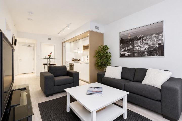 Photo 2 at 212 - 1661 Quebec Street, Mount Pleasant VE, Vancouver East