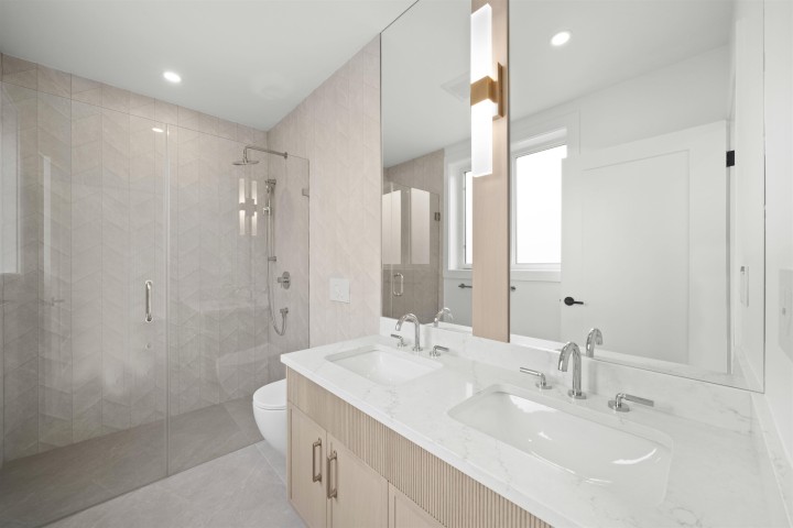 Photo 17 at 1 - 6461 E Prince Edward Street, Main, Vancouver East