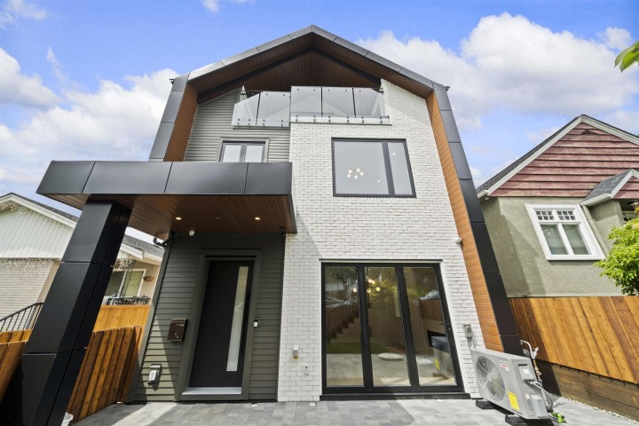 Photo 25 at 1 - 6461 E Prince Edward Street, Main, Vancouver East