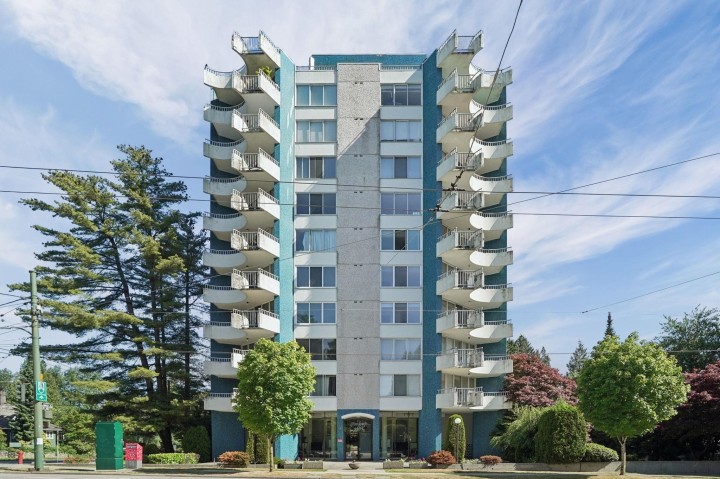 Photo 1 at 201 - 4691 W 10th Avenue, Point Grey, Vancouver West