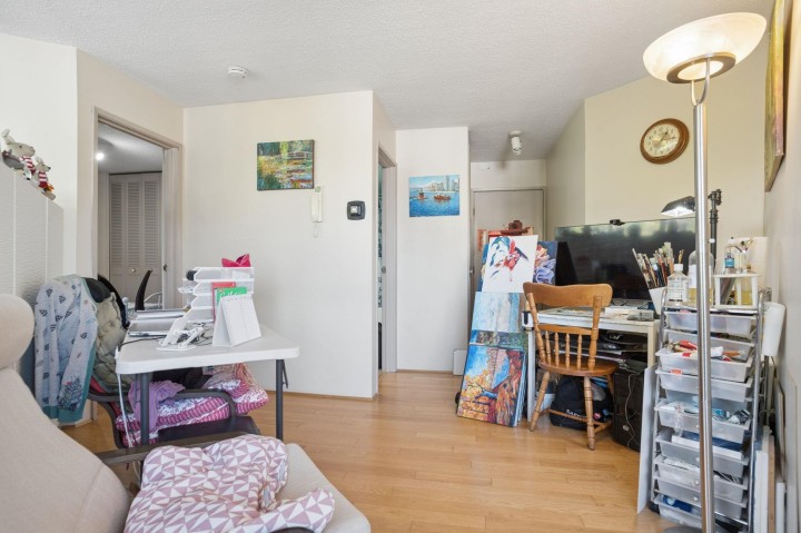 Photo 8 at 201 - 4691 W 10th Avenue, Point Grey, Vancouver West