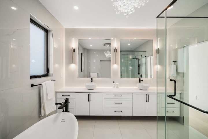Photo 18 at 35 Kelvin Grove Way, Lions Bay, West Vancouver