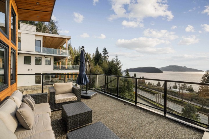 Photo 15 at 35 Kelvin Grove Way, Lions Bay, West Vancouver