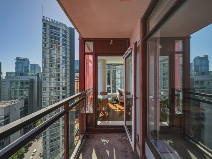 Photo 25 at 2106 - 1211 Melville Street, Coal Harbour, Vancouver West