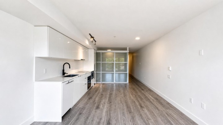 Photo 10 at 308 - 630 E Broadway, Mount Pleasant VE, Vancouver East