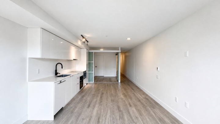 Photo 8 at 308 - 630 E Broadway, Mount Pleasant VE, Vancouver East