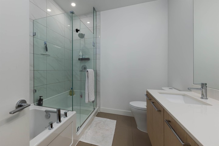Photo 17 at 17 - 602 Lile Drive, Roche Point, North Vancouver