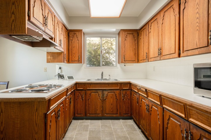 Photo 15 at 2321 Harrison Drive, Fraserview VE, Vancouver East