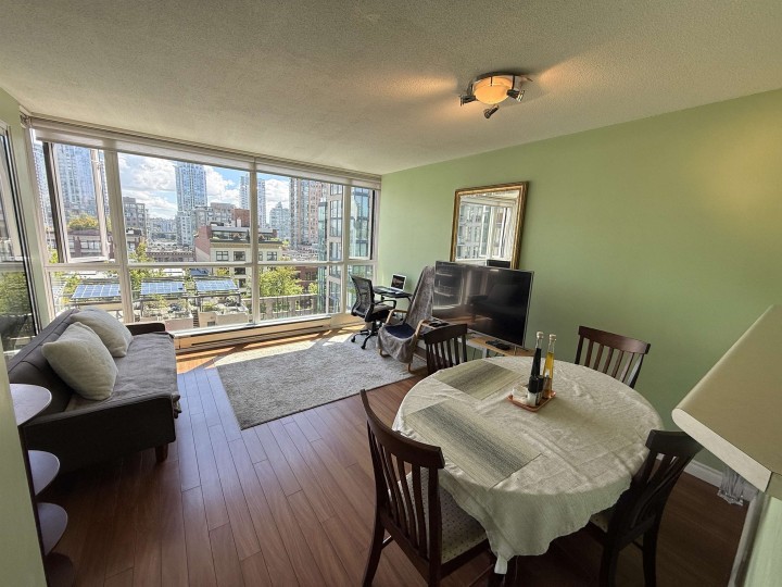 Photo 9 at 606 - 1188 Richards Street, Yaletown, Vancouver West
