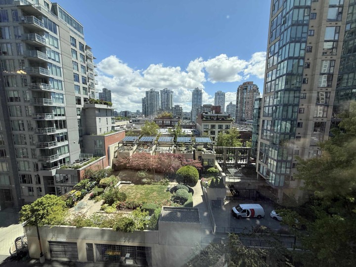 Photo 21 at 606 - 1188 Richards Street, Yaletown, Vancouver West