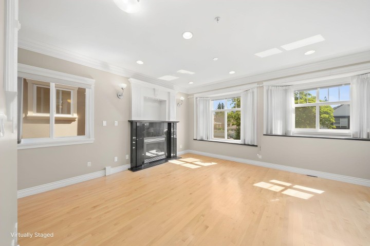 Photo 3 at 7789 Hudson Street, Marpole, Vancouver West