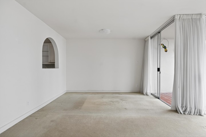 Photo 24 at 402 - 2135 Argyle Avenue, West Vancouver