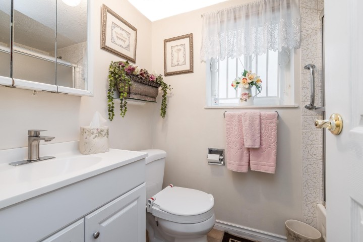 Photo 29 at 5262 Clarendon Street, Collingwood VE, Vancouver East