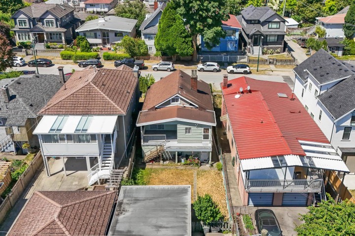 Photo 27 at 5322 Culloden Street, Vancouver East