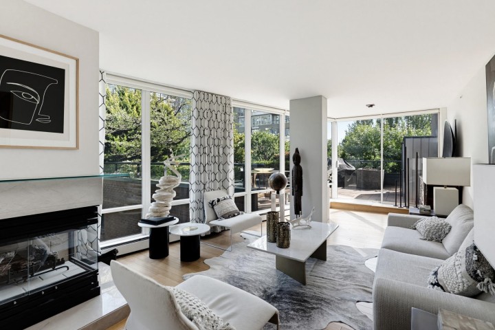 Photo 2 at 5A - 139 Drake Street, Yaletown, Vancouver West