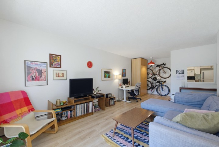 Photo 8 at 303 - 711 E 6th Avenue, Mount Pleasant VE, Vancouver East