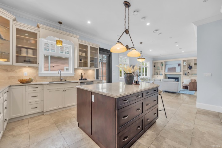 Photo 12 at 1675 W 59th Avenue, South Granville, Vancouver West