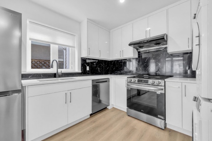 Photo 32 at 1675 W 59th Avenue, South Granville, Vancouver West