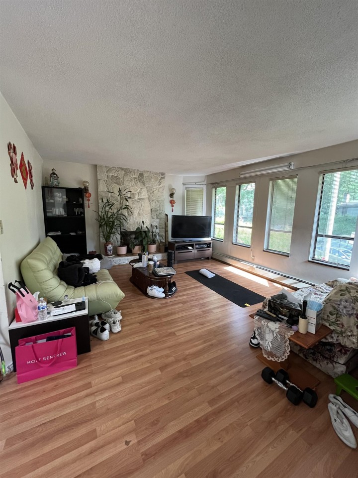 Photo 8 at 1929 E 6th Avenue, Grandview Woodland, Vancouver East